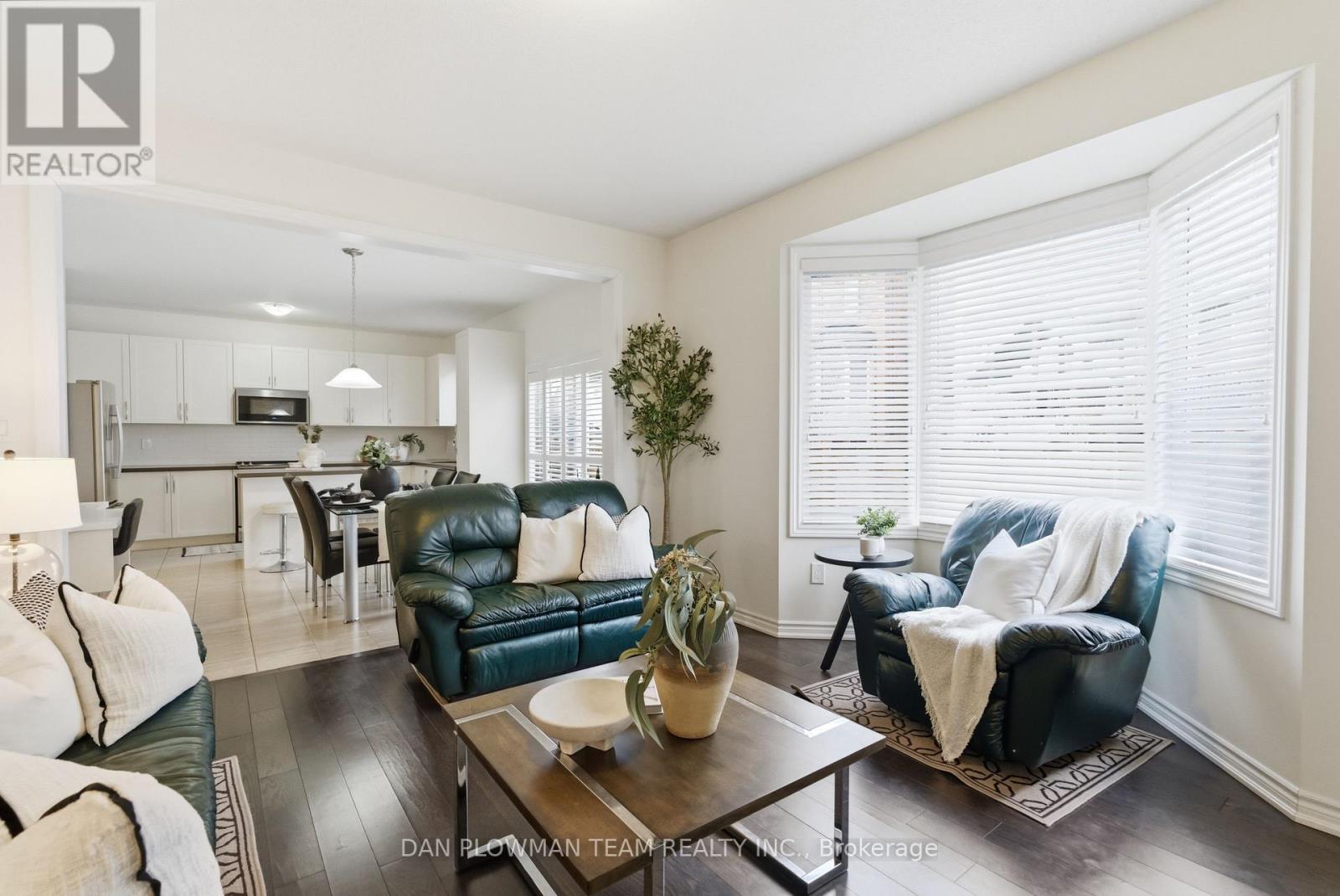 28 Sheldon Drive, Ajax, Ontario  L1T 0L9 - Photo 18 - E12995474