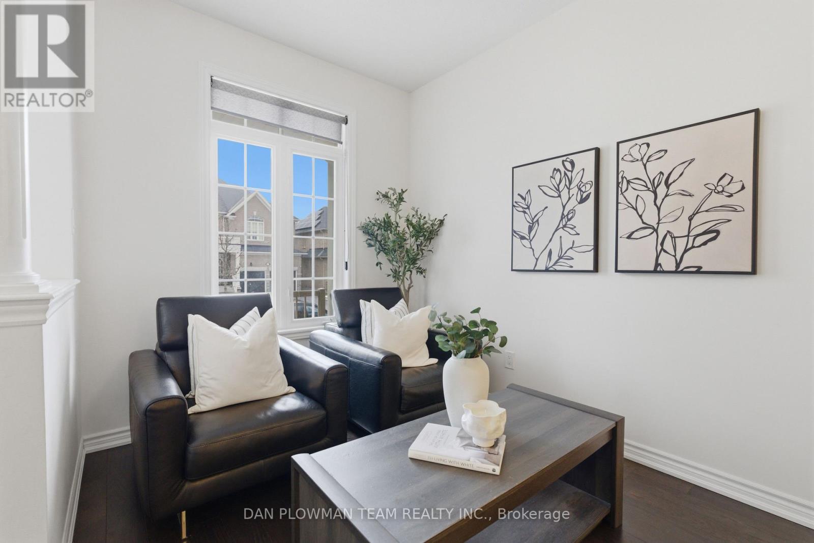 28 Sheldon Drive, Ajax, Ontario  L1T 0L9 - Photo 7 - E12995474