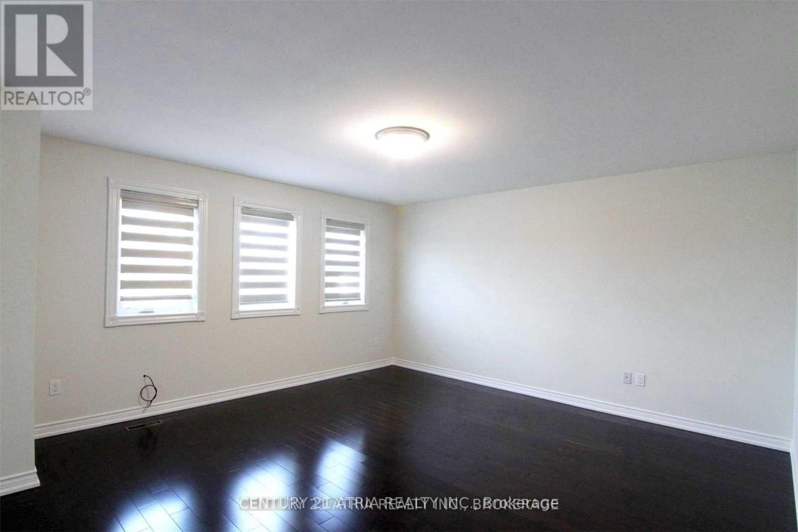 40 Alanbull Square, Toronto, Ontario  M1V 4M1 - Photo 6 - E12995494