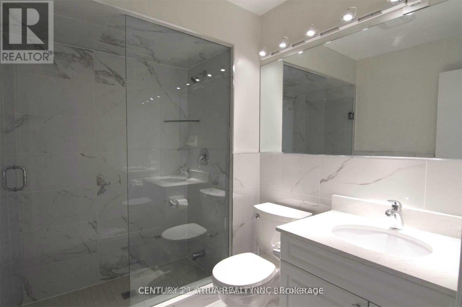 40 Alanbull Square, Toronto, Ontario  M1V 4M1 - Photo 9 - E12995494