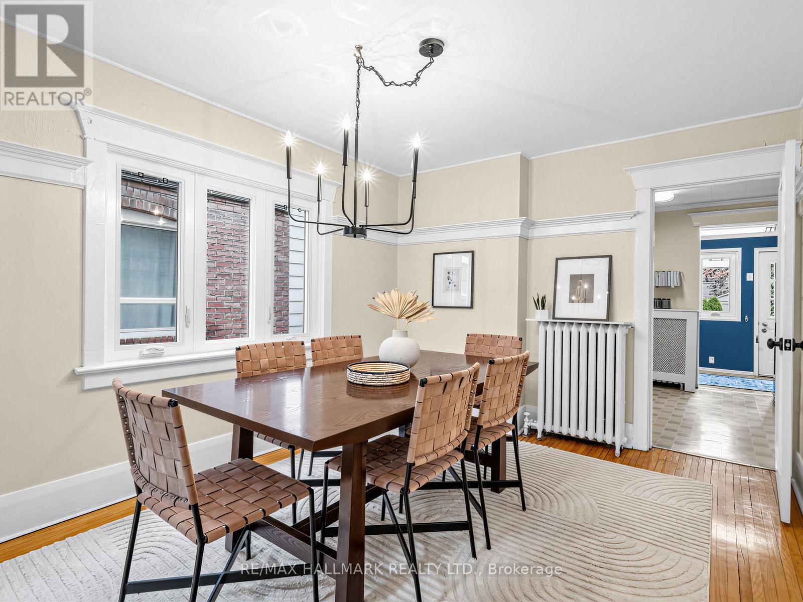 86 Mortimer Avenue, Toronto, Ontario  M4K 2A1 - Photo 9 - E12995534