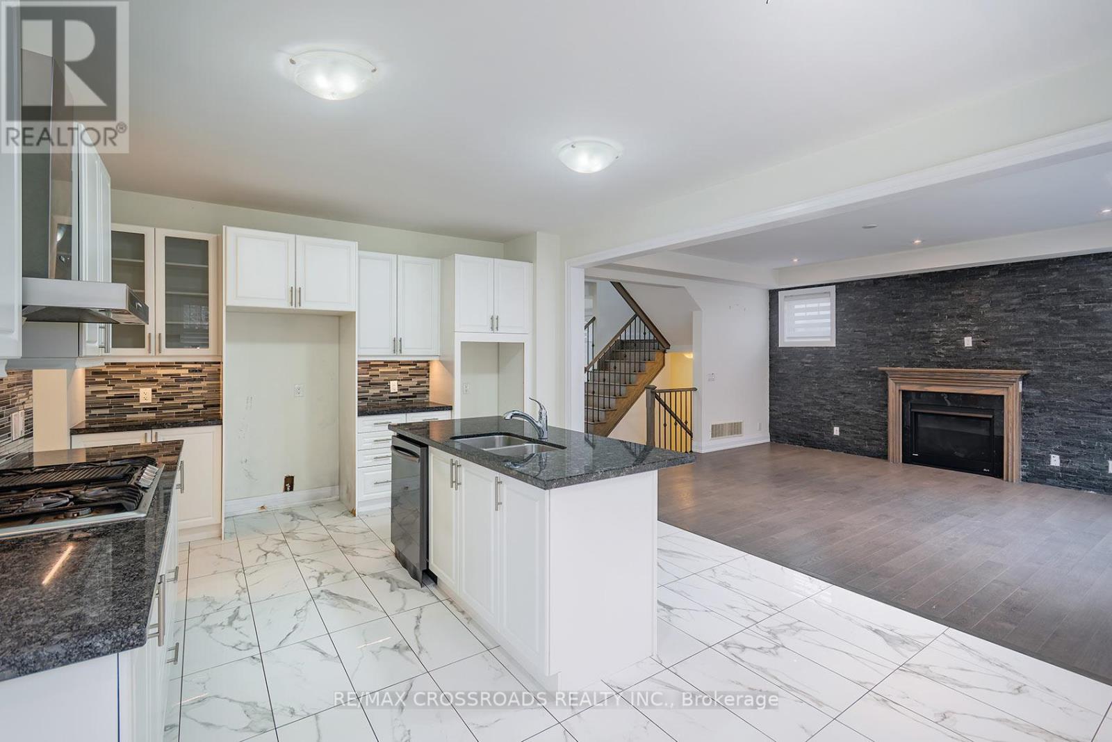 2300 Dobbinton Street, Oshawa, Ontario  L1L 0L3 - Photo 16 - E12995620