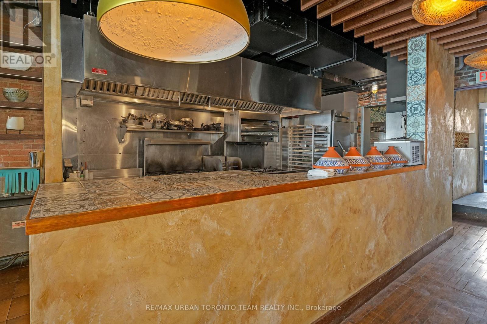 162 Danforth Avenue, Toronto, Ontario  M4K 1N2 - Photo 19 - E12995724