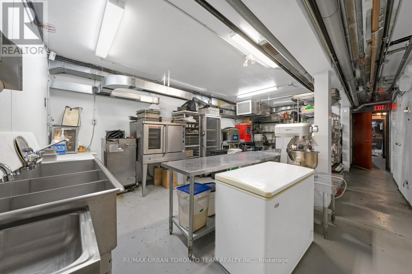 162 Danforth Avenue, Toronto, Ontario  M4K 1N2 - Photo 26 - E12995724