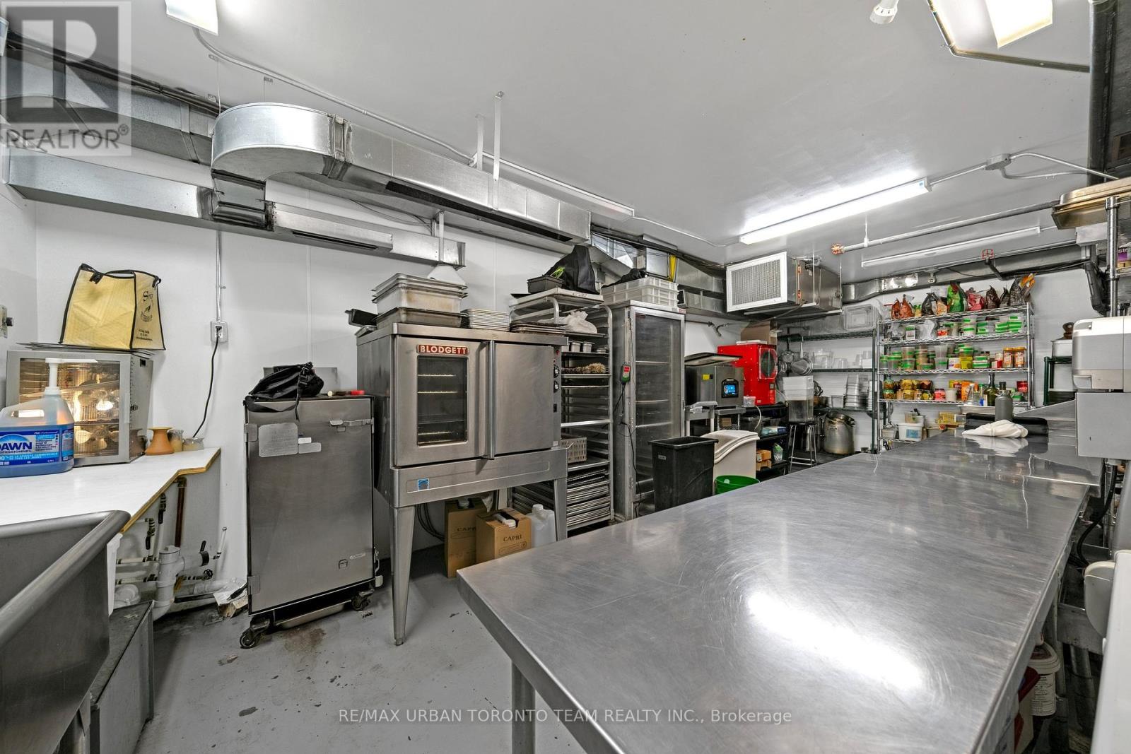 162 Danforth Avenue, Toronto, Ontario  M4K 1N2 - Photo 27 - E12995724