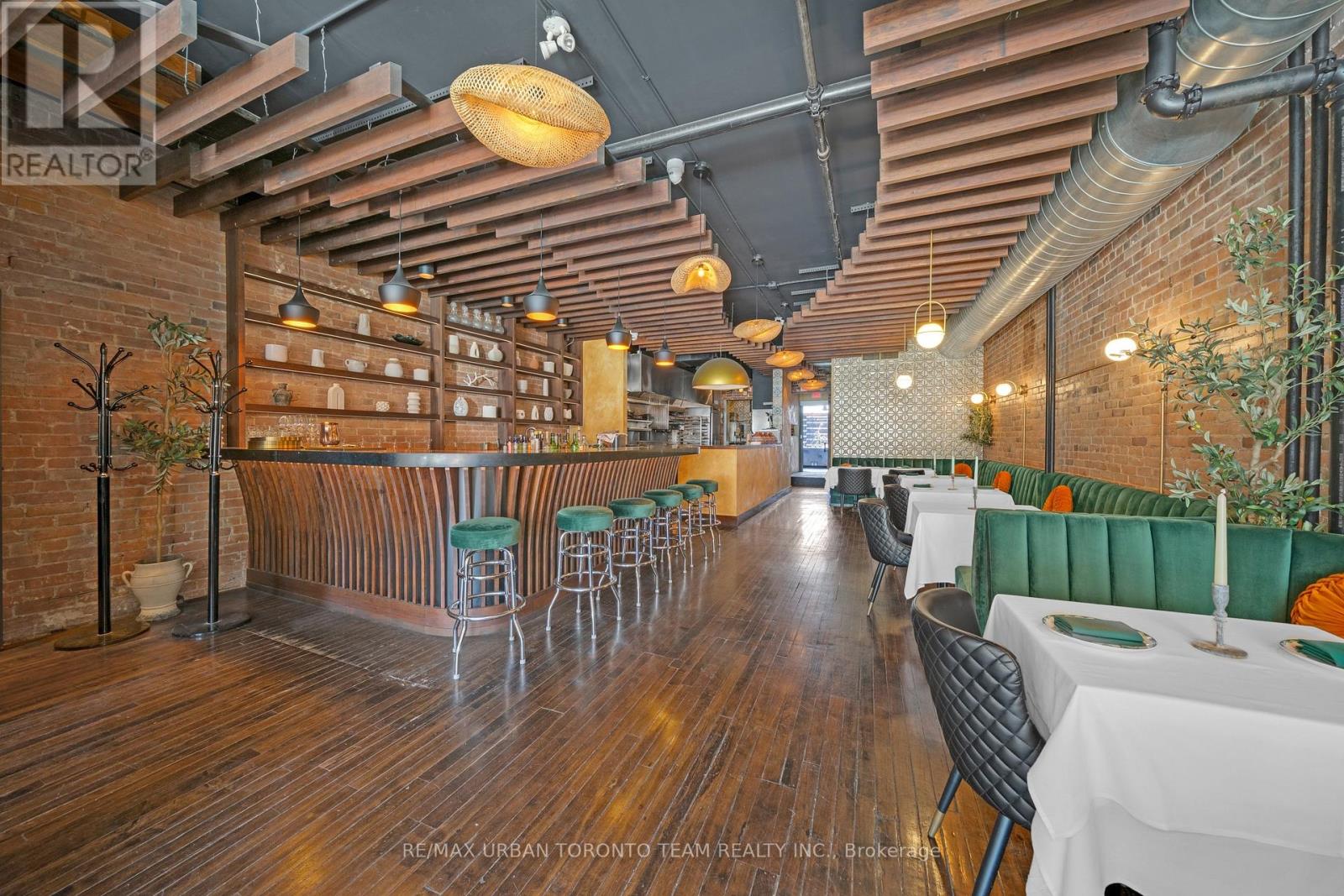 162 Danforth Avenue, Toronto, Ontario  M4K 1N2 - Photo 3 - E12995724