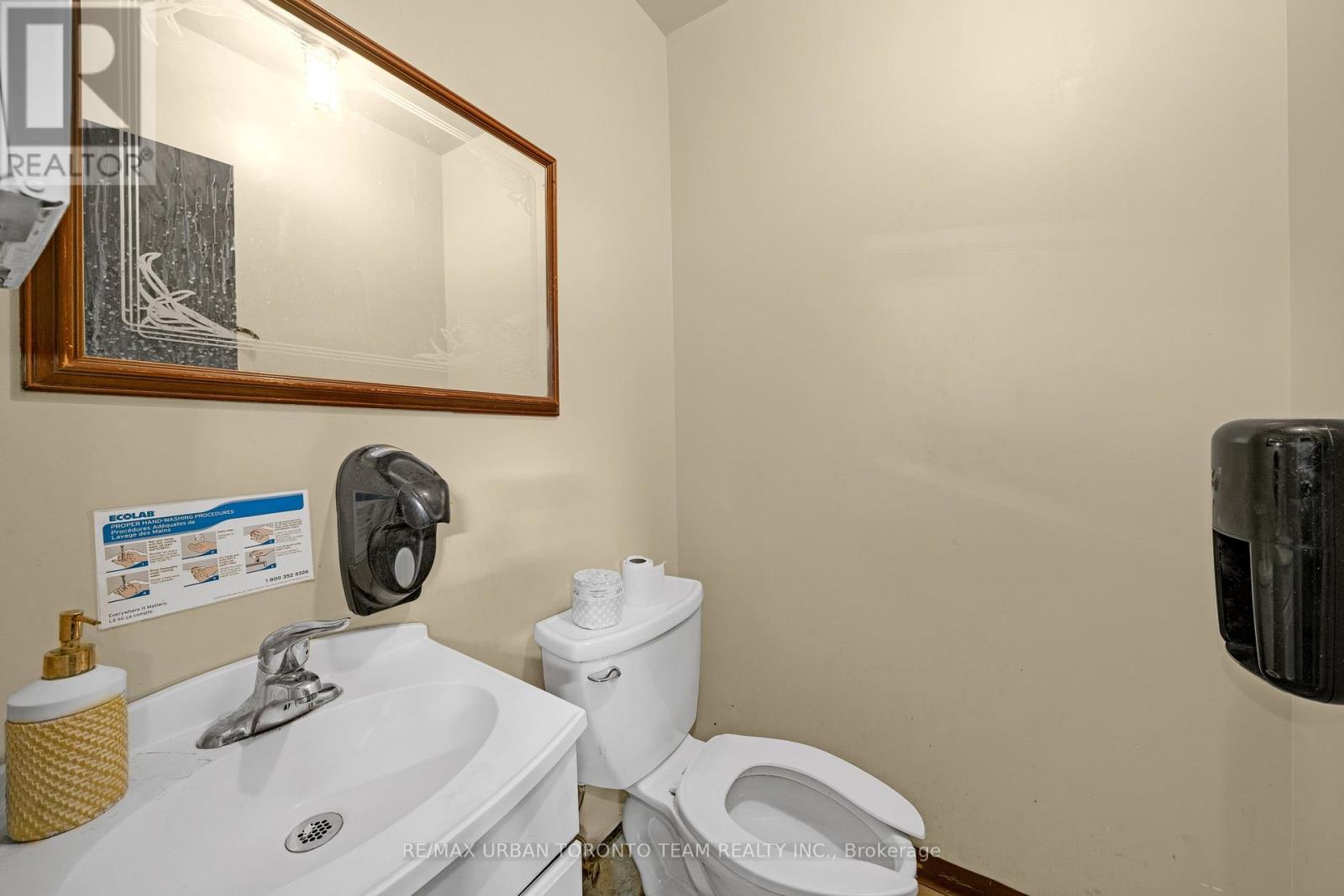 162 Danforth Avenue, Toronto, Ontario  M4K 1N2 - Photo 31 - E12995724