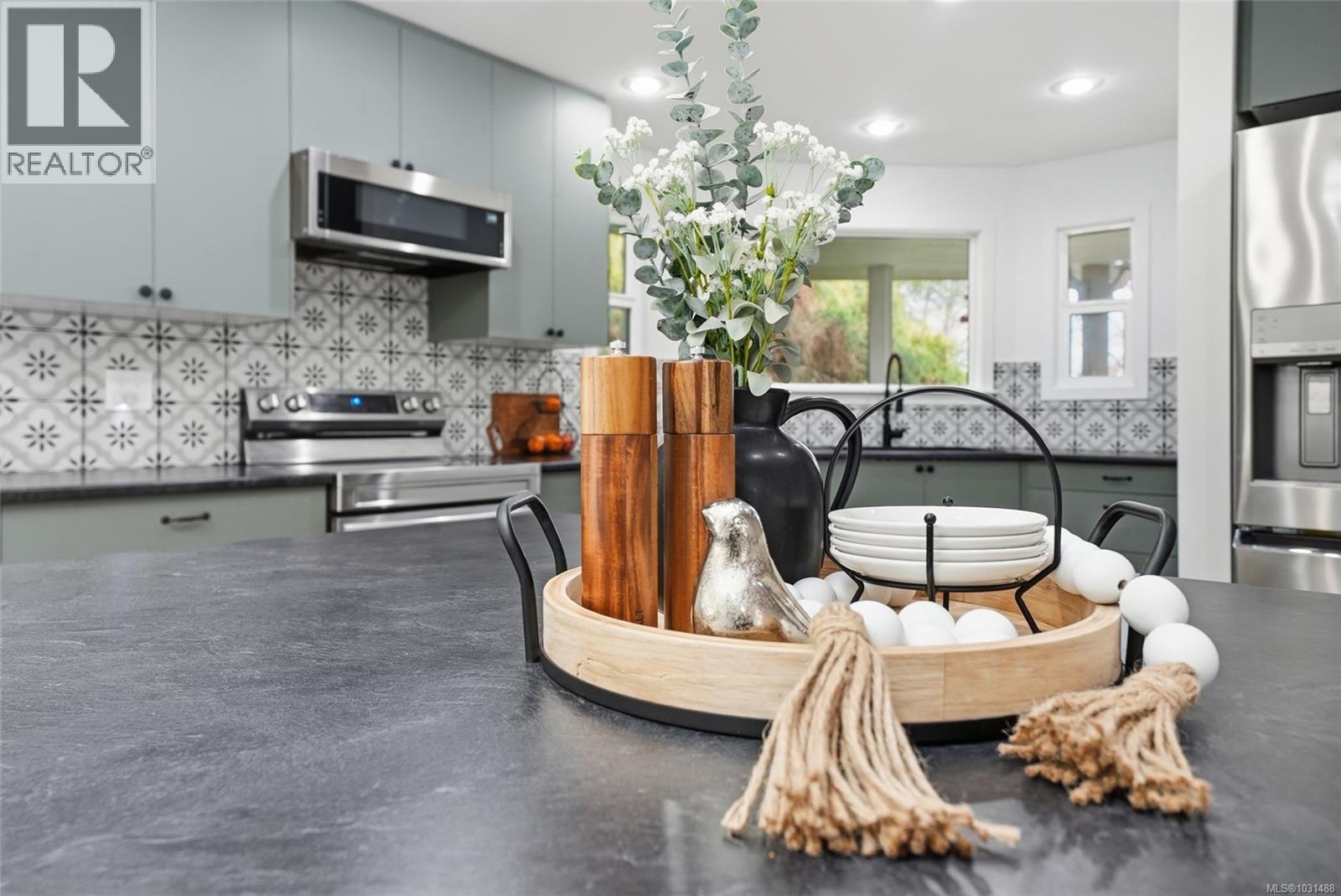 792 Bennett Rd, Qualicum Beach, British Columbia  V9K 1N1 - Photo 7 - 1031488