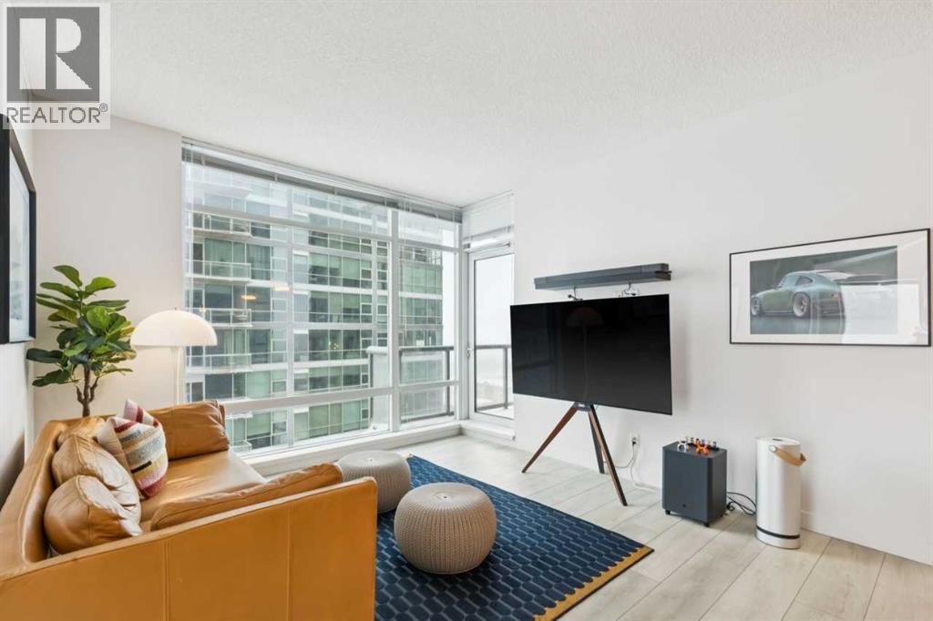 1401, 215 13 Avenue SW, Calgary, Alberta  T2R 0V6 - Photo 1 - A2299345