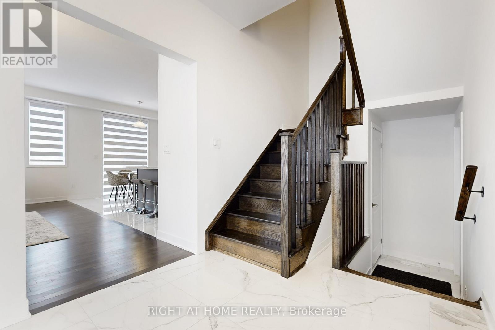 154 Anna Russell Way, Markham, Ontario  L3R 3X3 - Photo 21 - N12995488