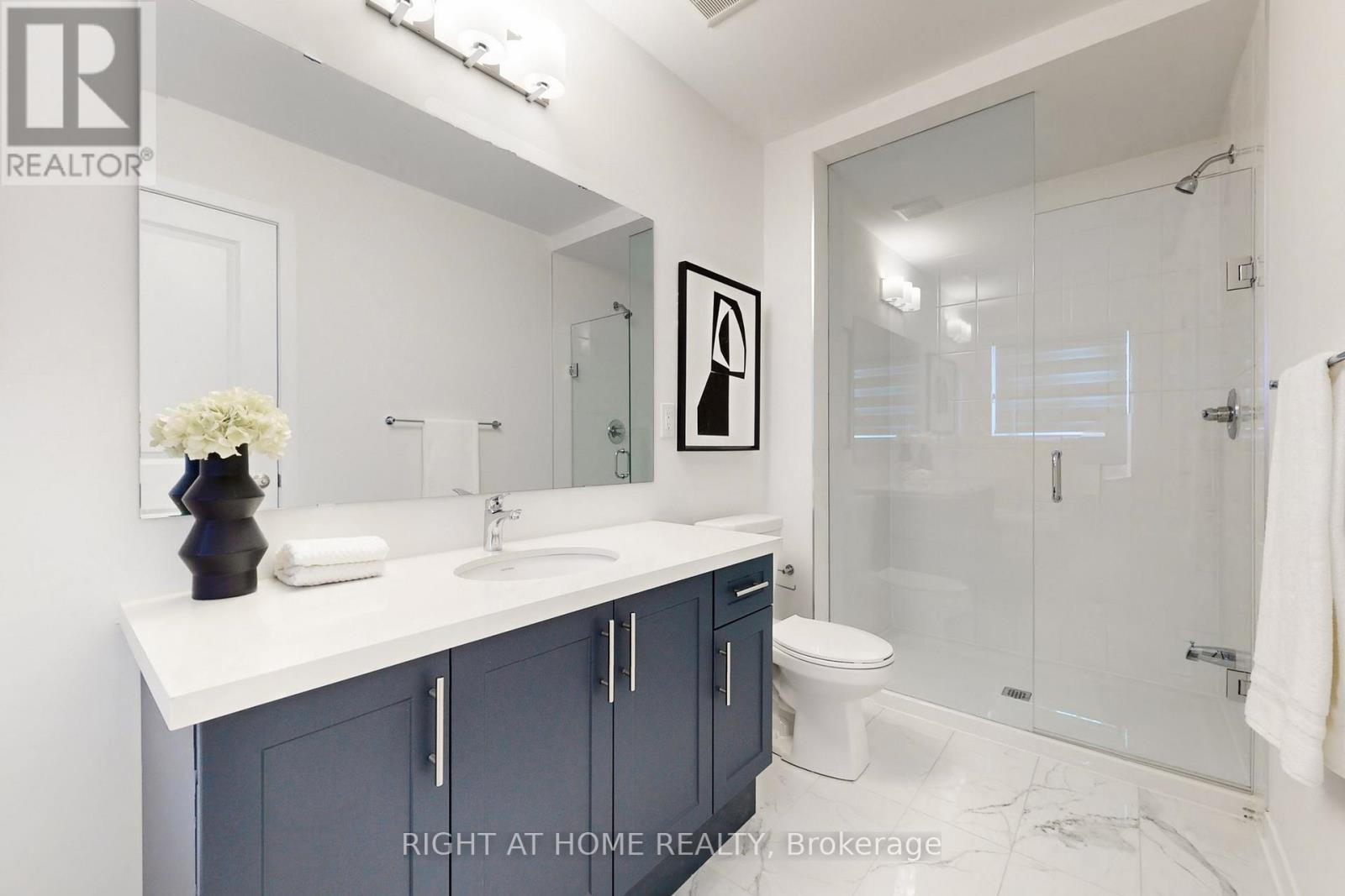 154 Anna Russell Way, Markham, Ontario  L3R 3X3 - Photo 24 - N12995488