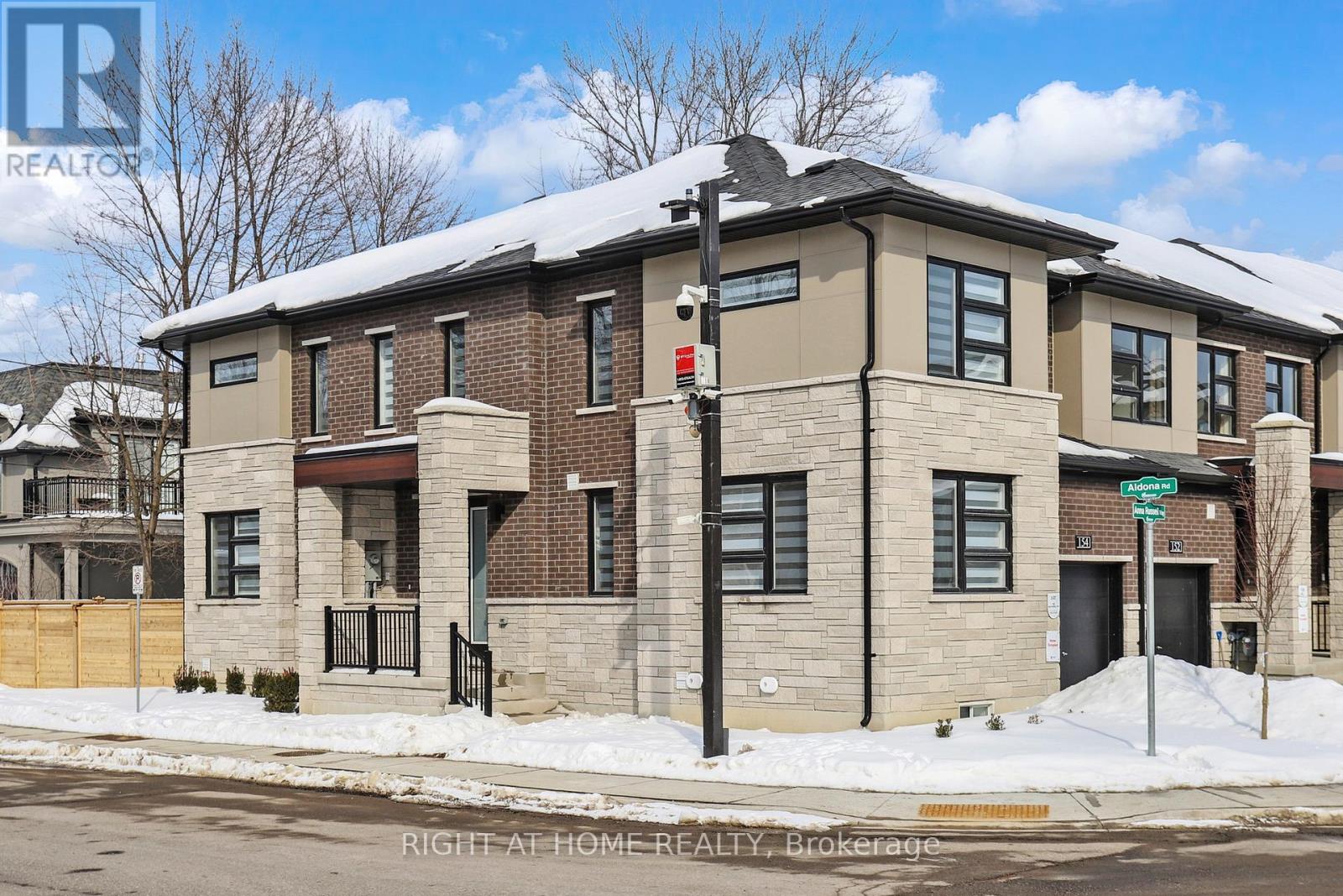 154 Anna Russell Way, Markham, Ontario  L3R 3X3 - Photo 48 - N12995488