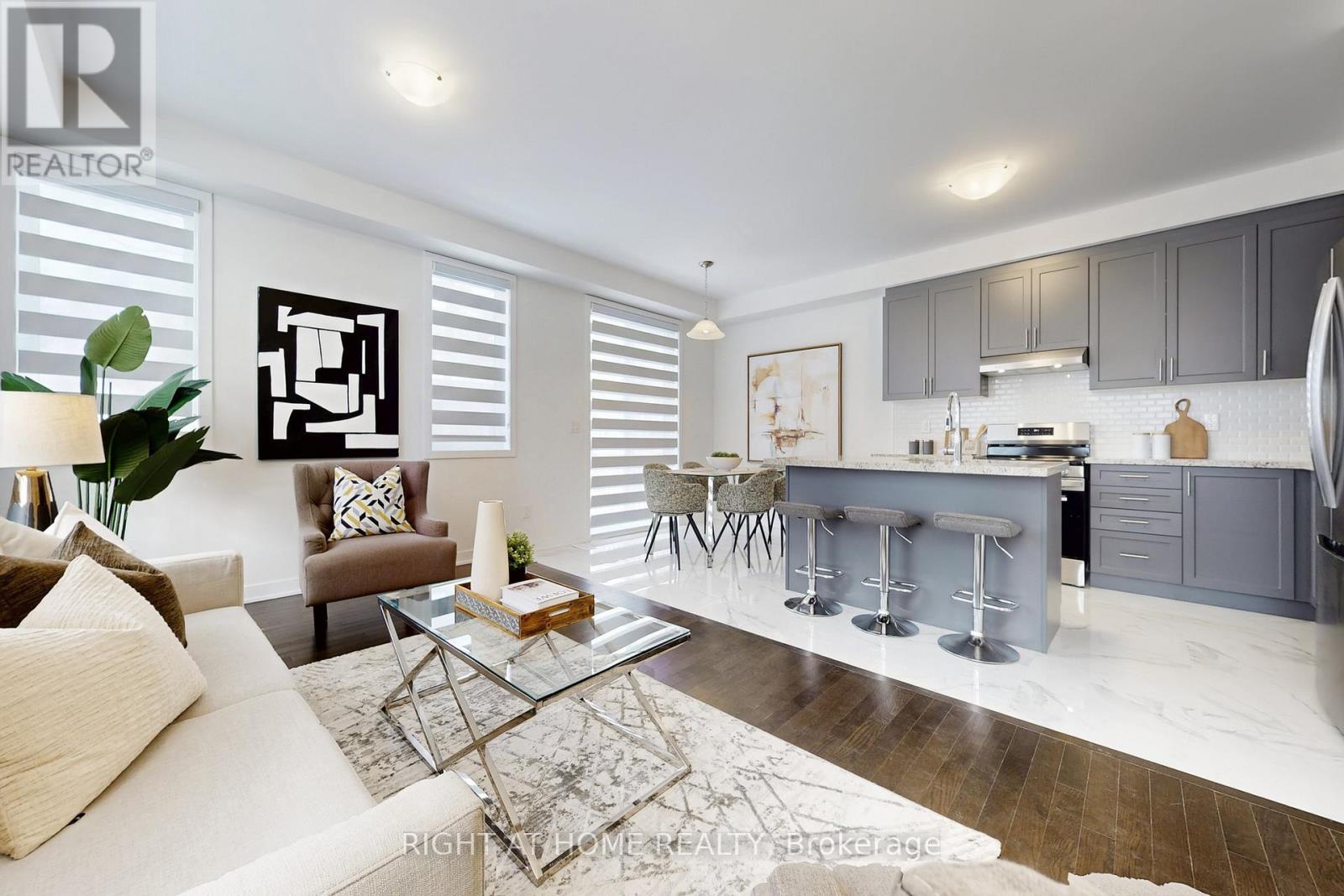 154 Anna Russell Way, Markham, Ontario  L3R 3X3 - Photo 7 - N12995488