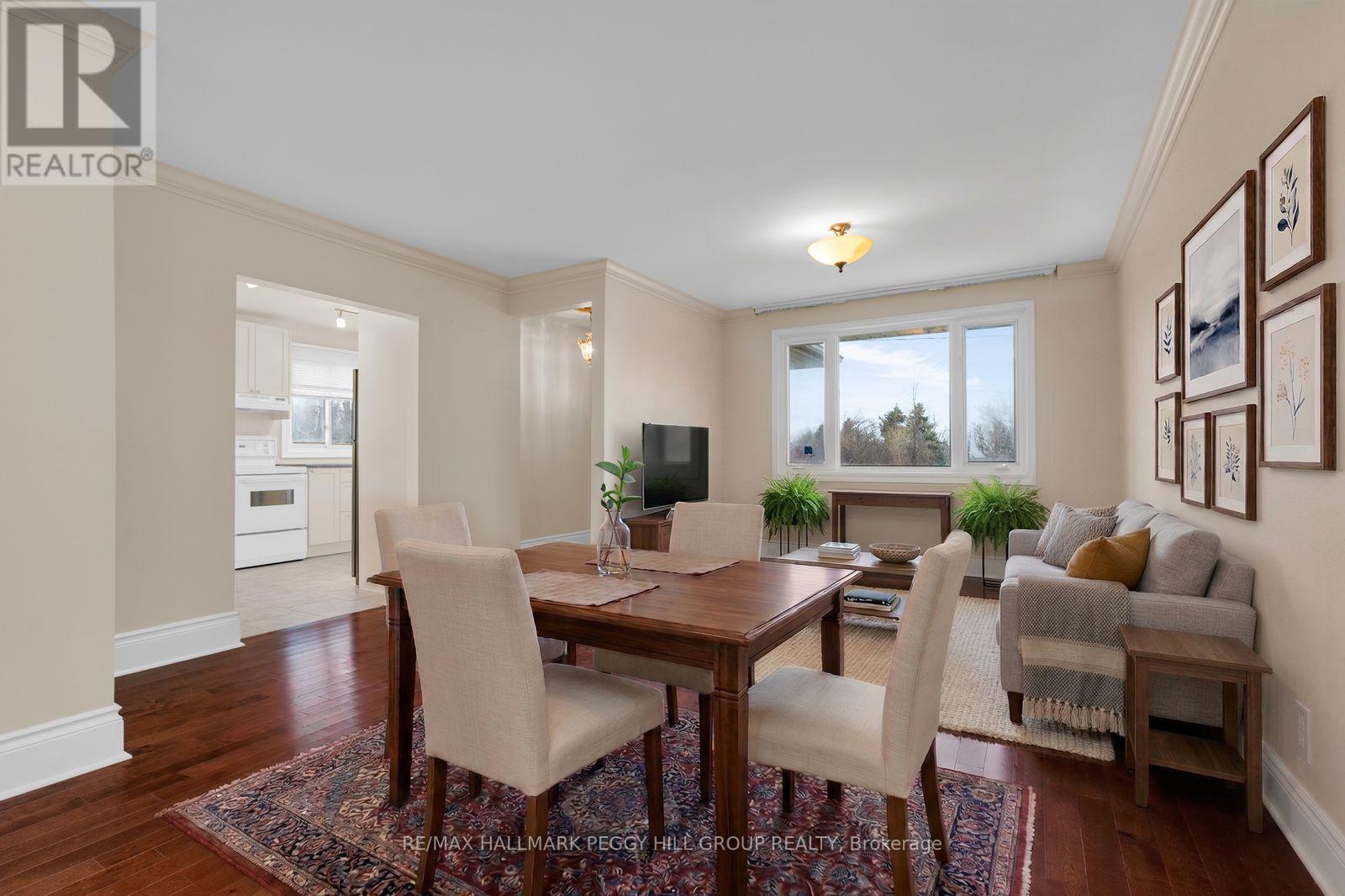 2069 Gilford Road, Innisfil, Ontario  L0L 1R0 - Photo 2 - N12995550