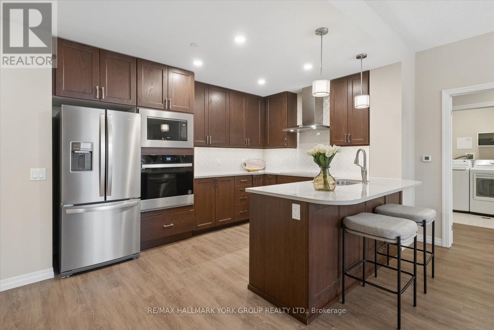 116 - 460 William Graham Drive, Aurora, Ontario  L4G 1X9 - Photo 10 - N12995584