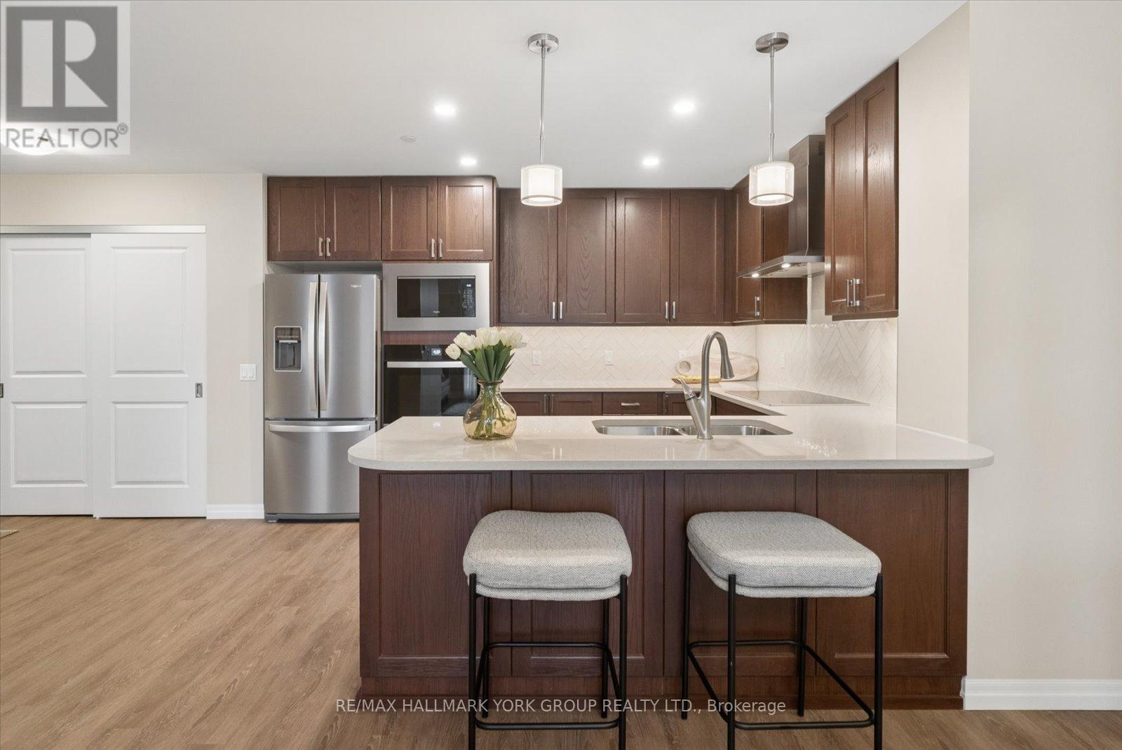 116 - 460 William Graham Drive, Aurora, Ontario  L4G 1X9 - Photo 12 - N12995584