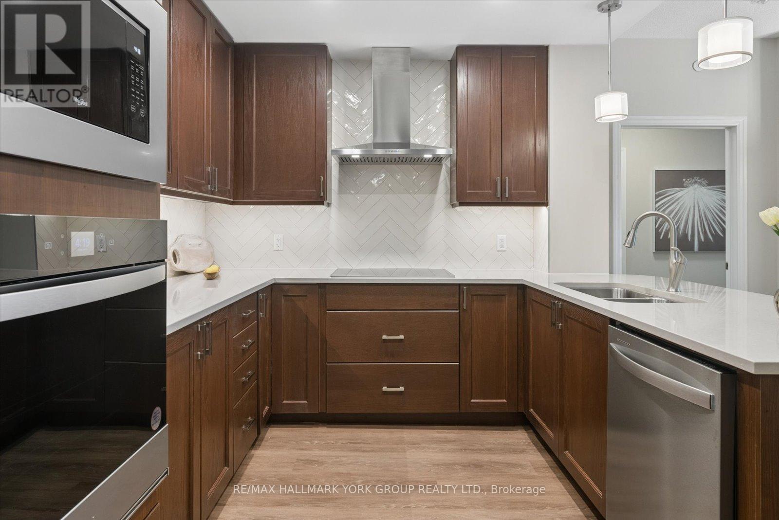 116 - 460 William Graham Drive, Aurora, Ontario  L4G 1X9 - Photo 14 - N12995584