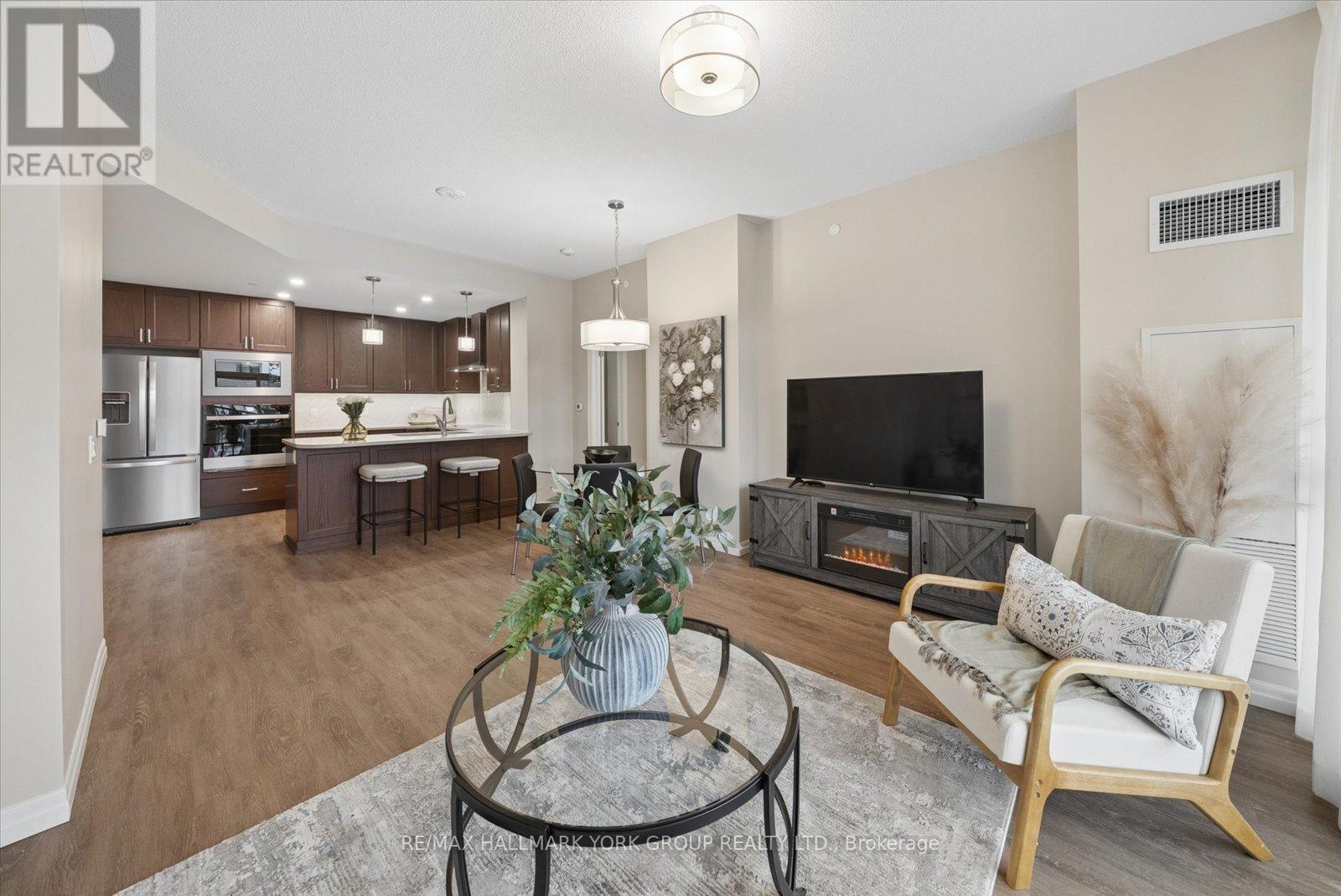 116 - 460 William Graham Drive, Aurora, Ontario  L4G 1X9 - Photo 8 - N12995584