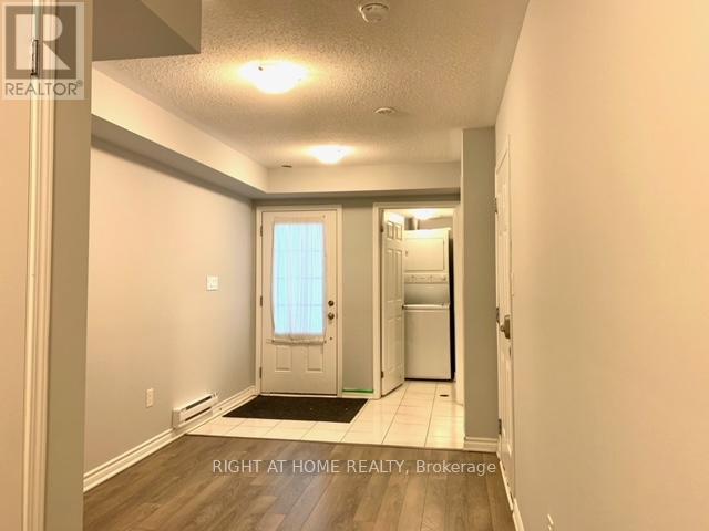 43 Minlow Way, Aurora, Ontario  L3X 1V9 - Photo 4 - N12995588