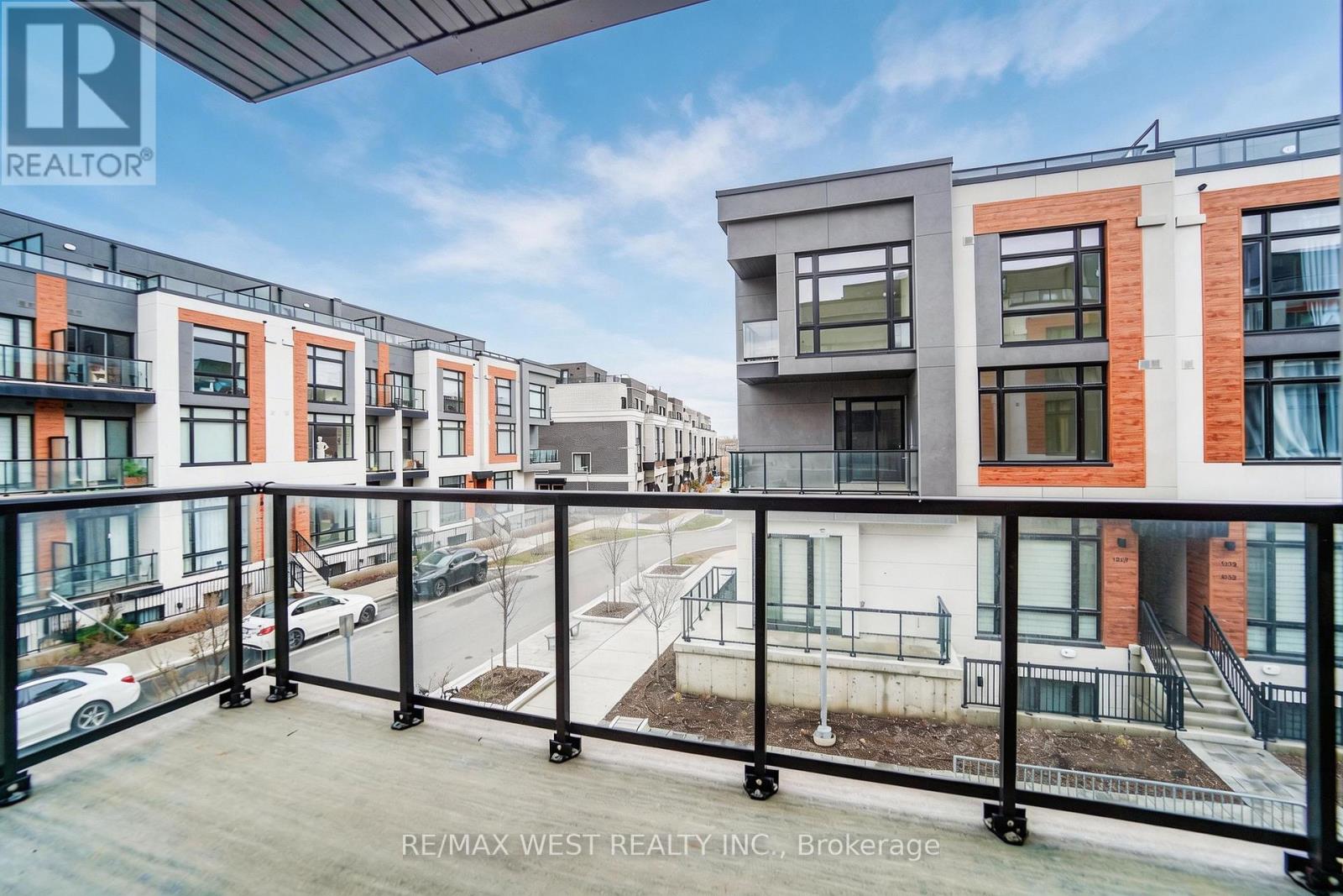 1103 - 12 David Eyer Road, Richmond Hill, Ontario  L4S 0N3 - Photo 10 - N12995600