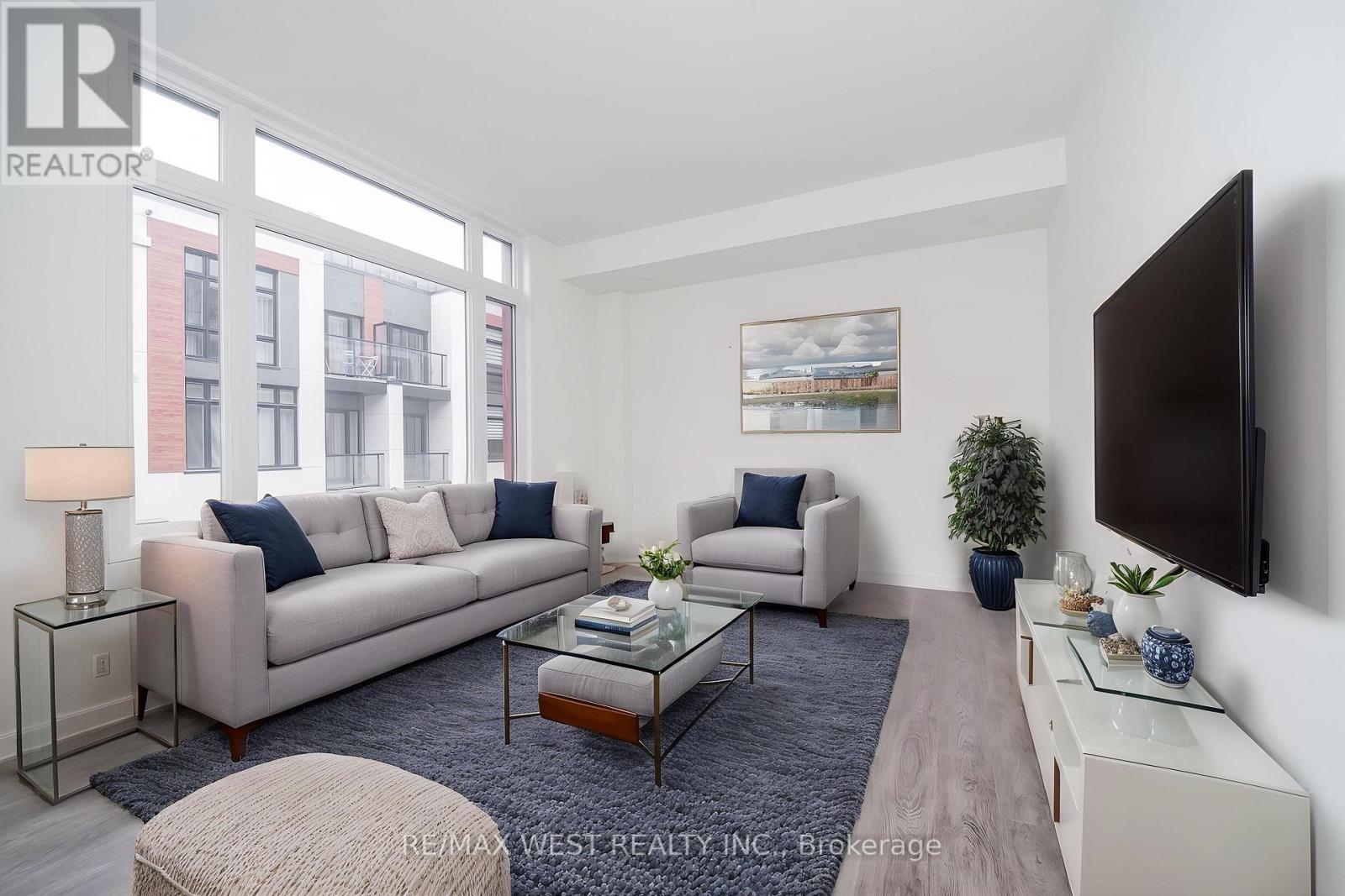 1103 - 12 David Eyer Road, Richmond Hill, Ontario  L4S 0N3 - Photo 5 - N12995600