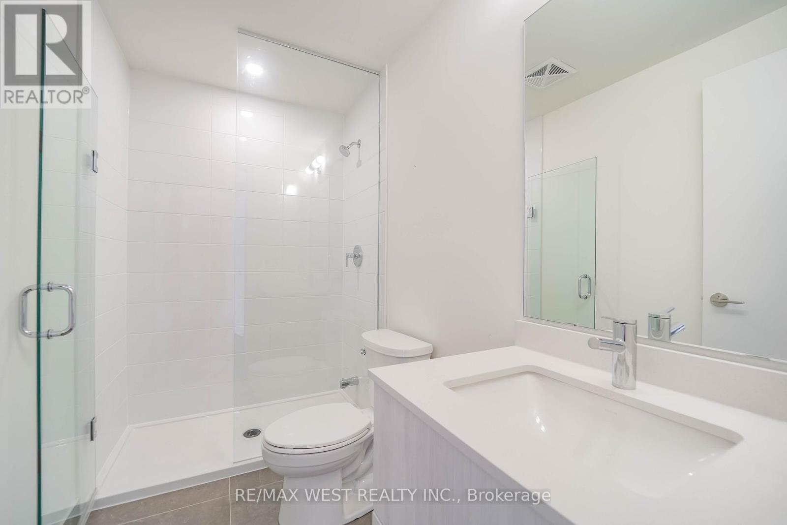 1103 - 12 David Eyer Road, Richmond Hill, Ontario  L4S 0N3 - Photo 7 - N12995600