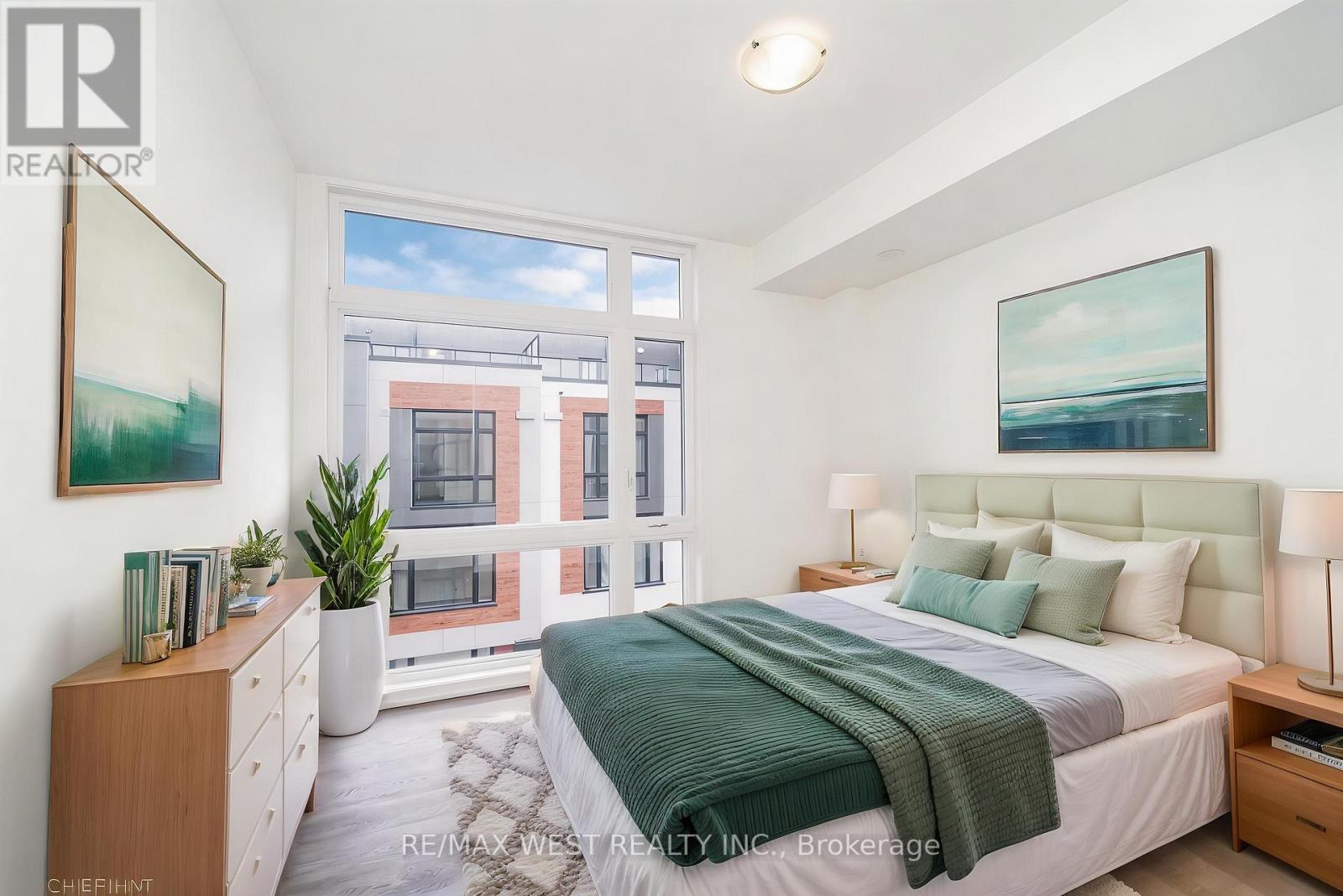 1103 - 12 David Eyer Road, Richmond Hill, Ontario  L4S 0N3 - Photo 9 - N12995600