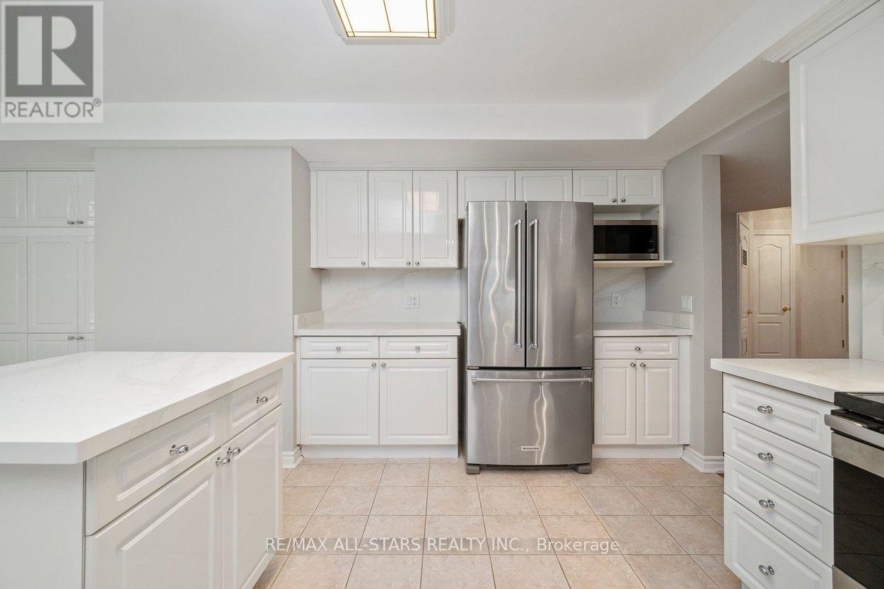 107 - 50 The Boardwalk Way, Markham, Ontario  L6E 1B6 - Photo 13 - N12995700