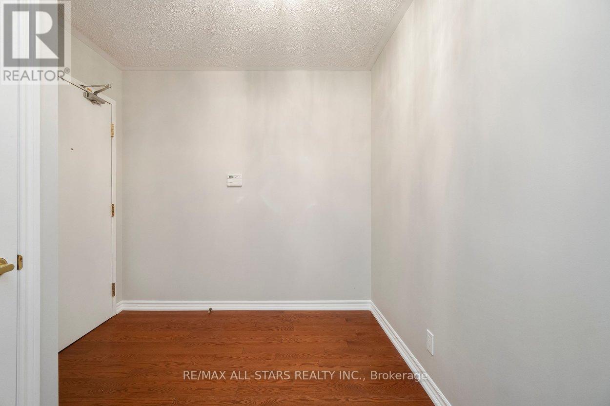 107 - 50 The Boardwalk Way, Markham, Ontario  L6E 1B6 - Photo 37 - N12995700