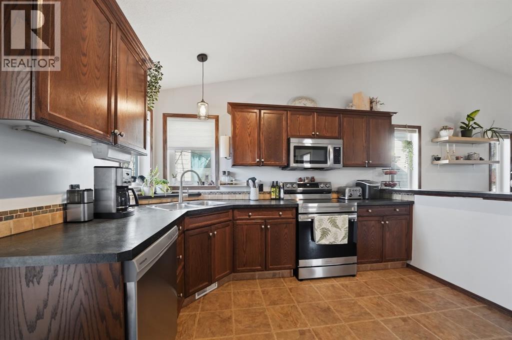 116 Kentwood Drive, Red Deer, Alberta  T4P 4C4 - Photo 13 - A2300830