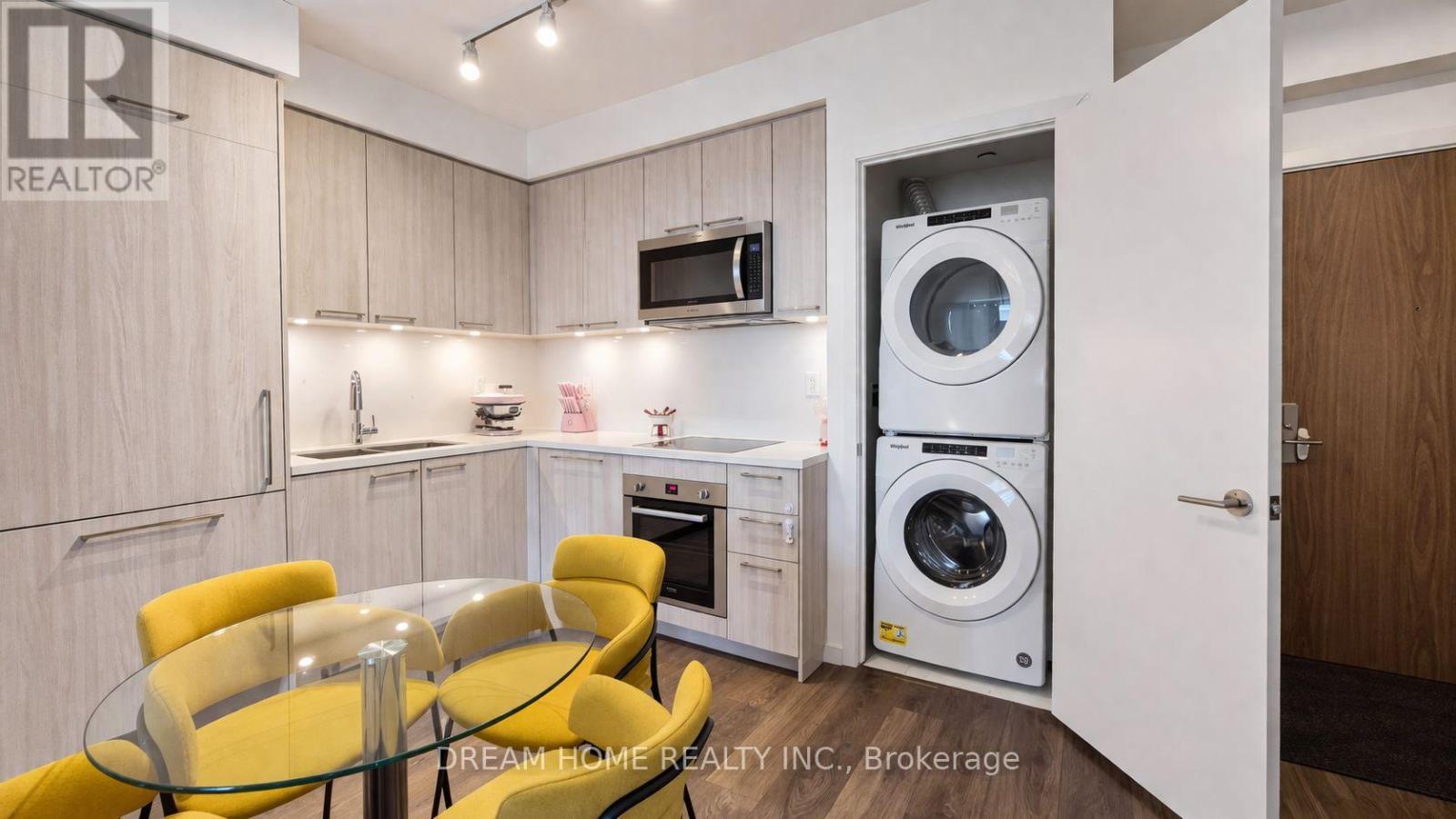 2302 - 1 Grandview Avenue, Markham, Ontario  L3T 0G7 - Photo 4 - N12908272