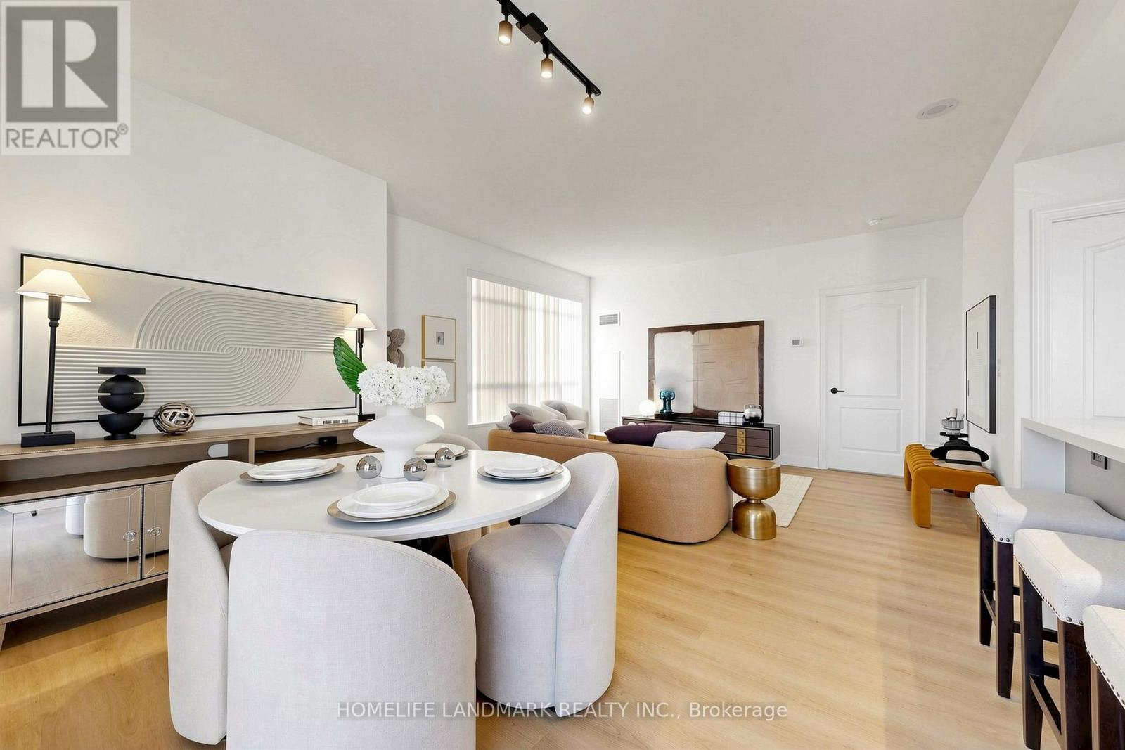 Lph5 - 51 Saddlecreek Drive, Markham, Ontario  L3T 7Z1 - Photo 4 - N12994136