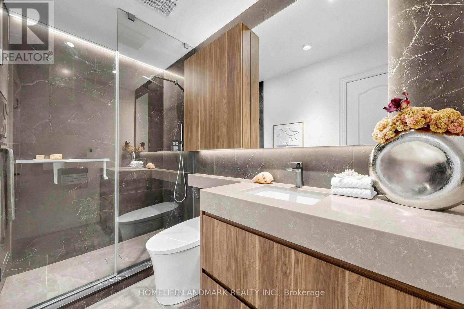 Lph5 - 51 Saddlecreek Drive, Markham, Ontario  L3T 7Z1 - Photo 10 - N12994136