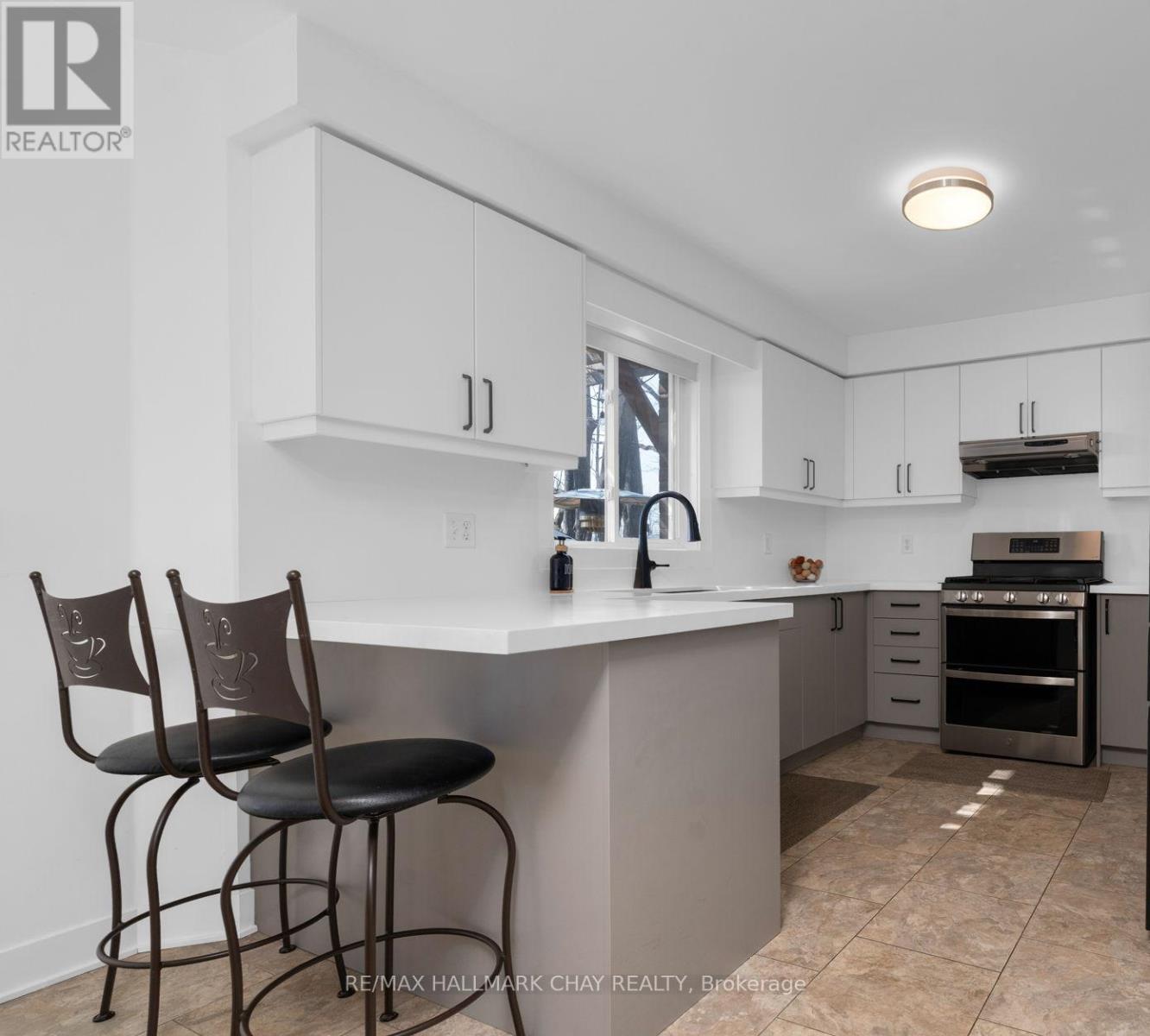 63 Northview Crescent, Barrie (Northwest), Ontario  L4N 9T5 - Photo 10 - S12995464