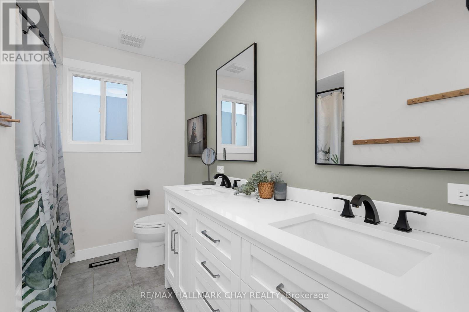 63 Northview Crescent, Barrie (Northwest), Ontario  L4N 9T5 - Photo 25 - S12995464