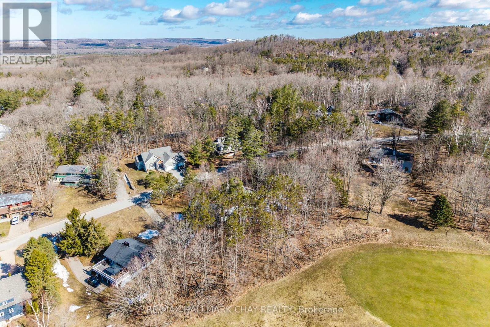 19 Birch Grove Drive, Oro-Medonte, Ontario  L0L 2L0 - Photo 13 - S12995486