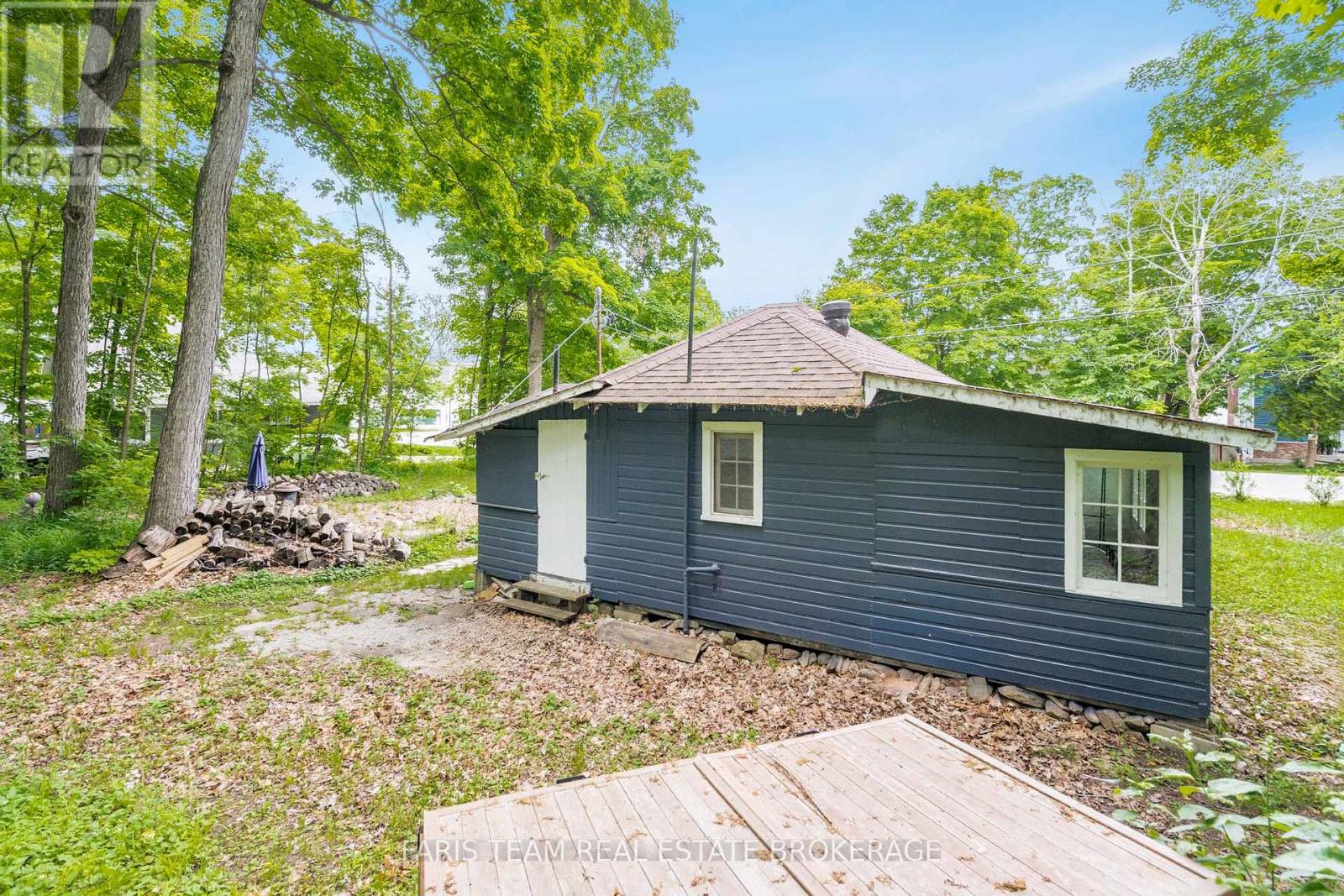 365 Robins Point Road, Tay, Ontario  L0K 2A0 - Photo 19 - S12995572