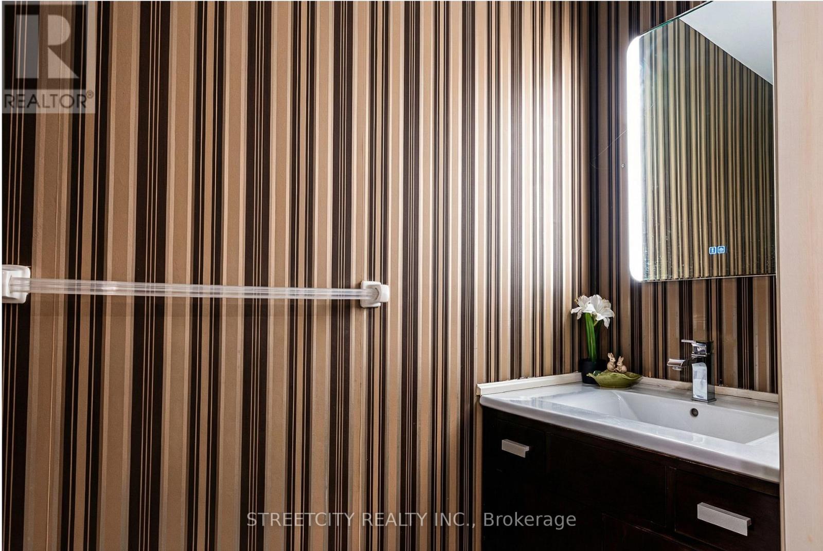 Photo 23 of 49 for 397 Grangeover Court