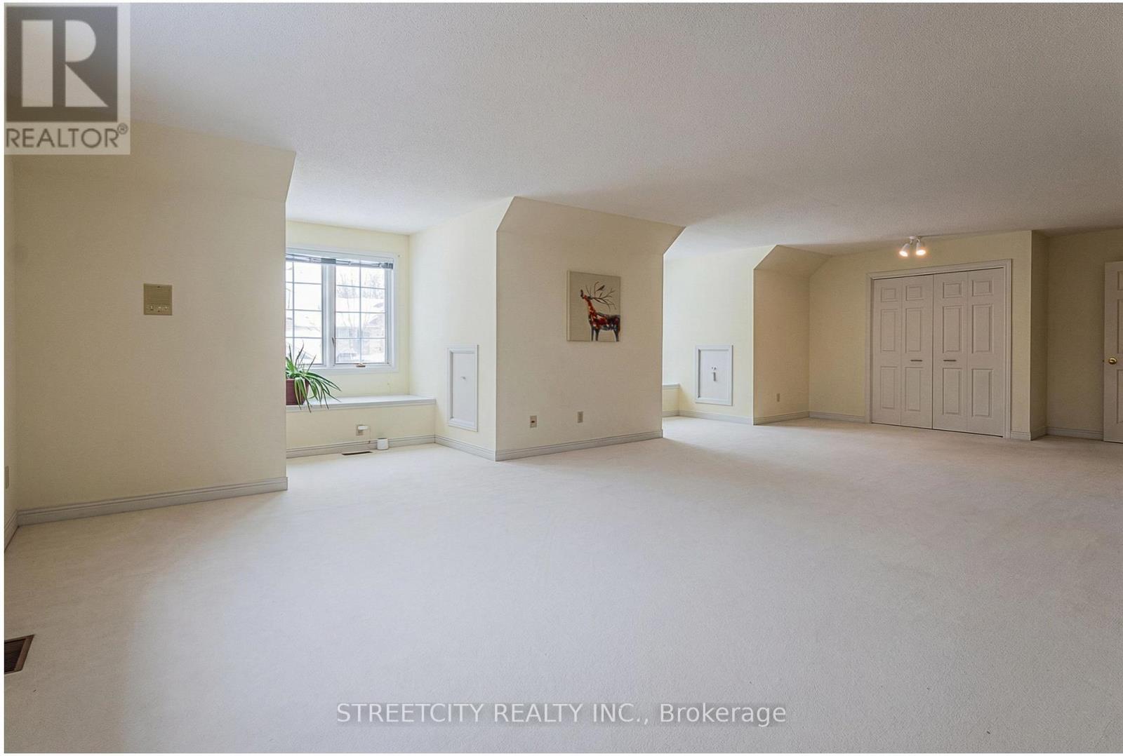 397 Grangeover Court, London North, Ontario  N6G 4K8 - Photo 37 - X12945158