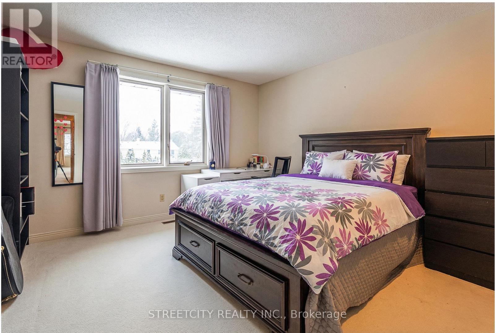 397 Grangeover Court, London North, Ontario  N6G 4K8 - Photo 34 - X12945158