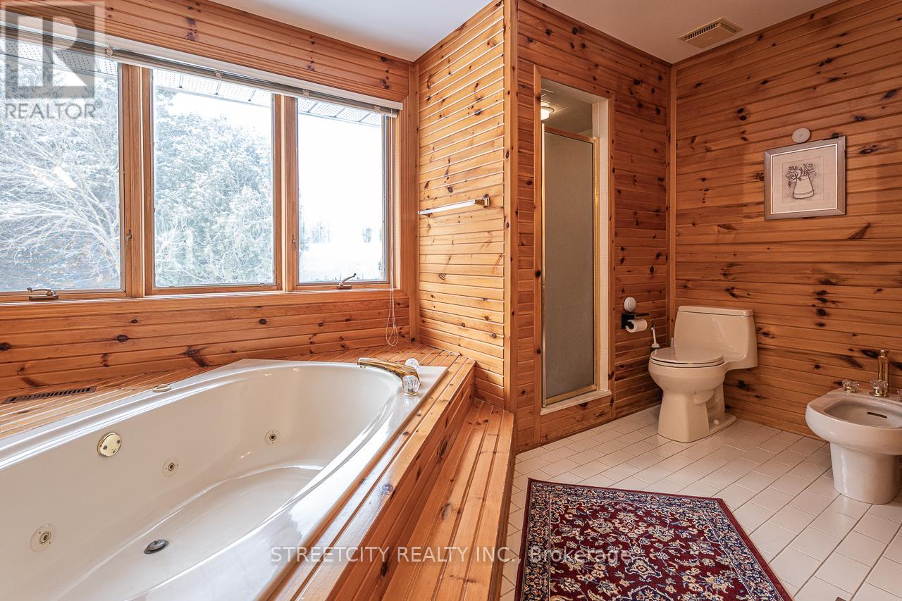 397 Grangeover Court, London North, Ontario  N6G 4K8 - Photo 30 - X12945158