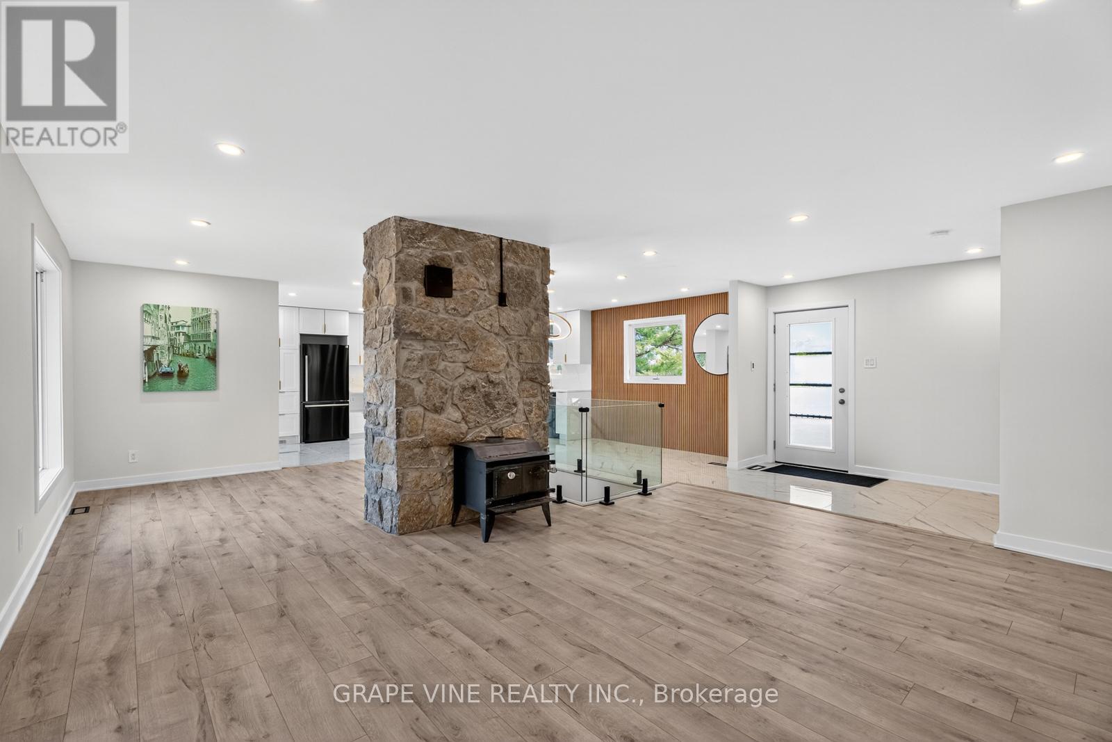 135 Manion Road, Ottawa, Ontario K0A 1L0 - Photo 4 - X12733374