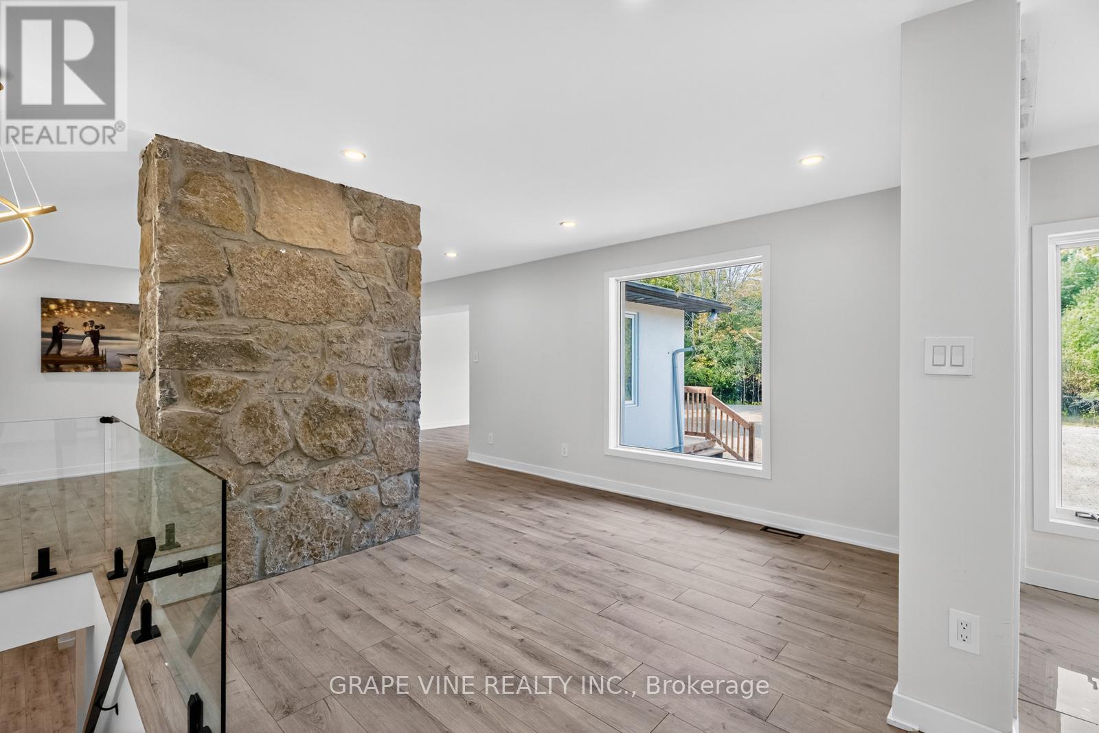 135 Manion Road, Ottawa, Ontario K0A 1L0 - Photo 8 - X12733374