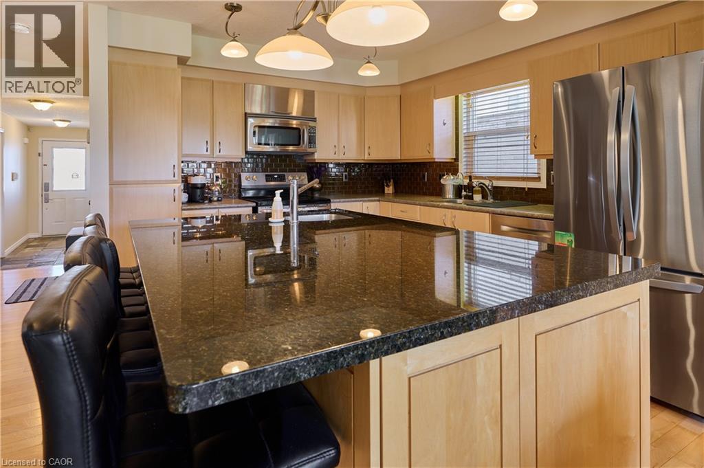 126 Snowdrop Crescent, Kitchener, Ontario  N2E 4G7 - Photo 11 - 40820445