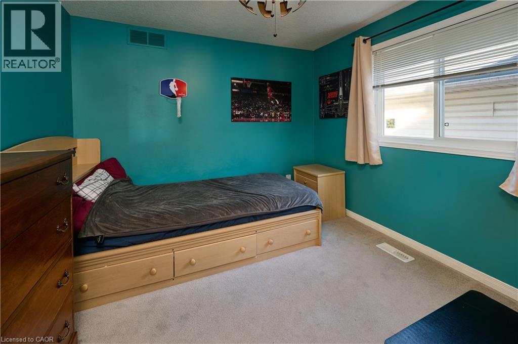 126 Snowdrop Crescent, Kitchener, Ontario  N2E 4G7 - Photo 26 - 40820445