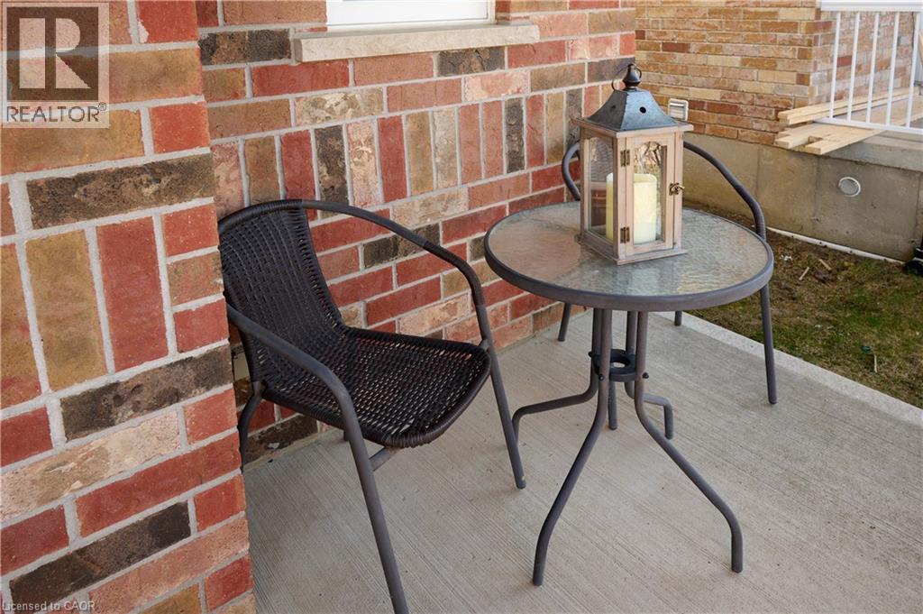 126 Snowdrop Crescent, Kitchener, Ontario  N2E 4G7 - Photo 5 - 40820445