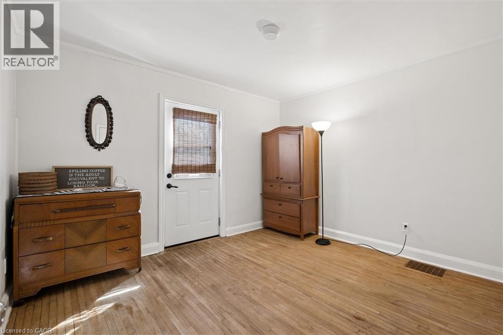 12 St Vincent Street, Kitchener, Ontario  N2H 4R2 - Photo 11 - 40820384