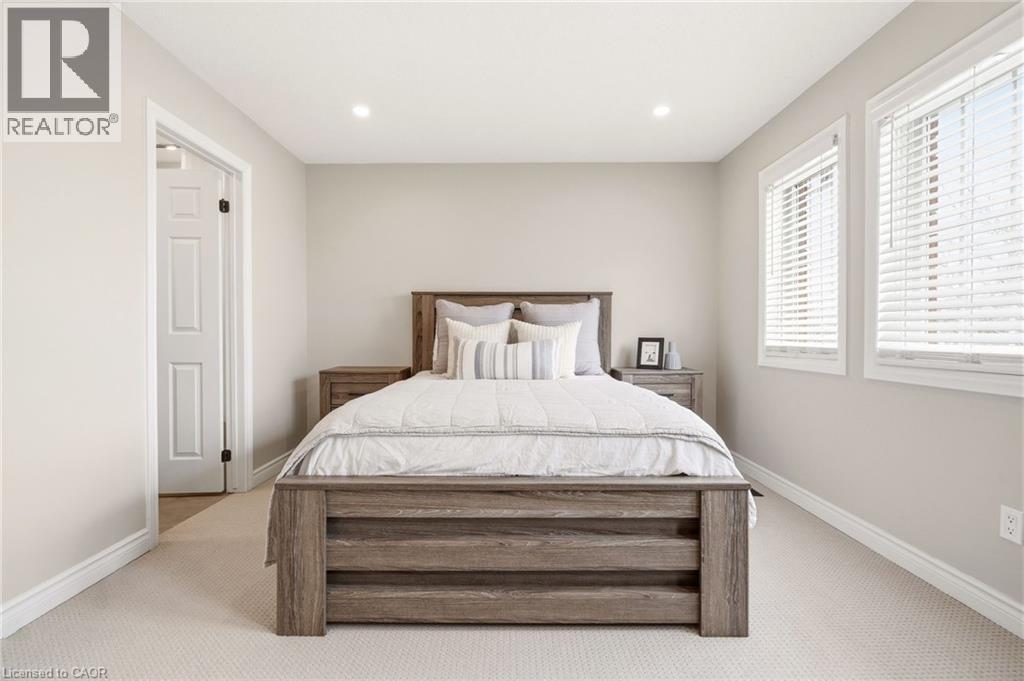 1 Tomahawk Drive, Grimsby, Ontario  L3M 5G4 - Photo 27 - 40820201