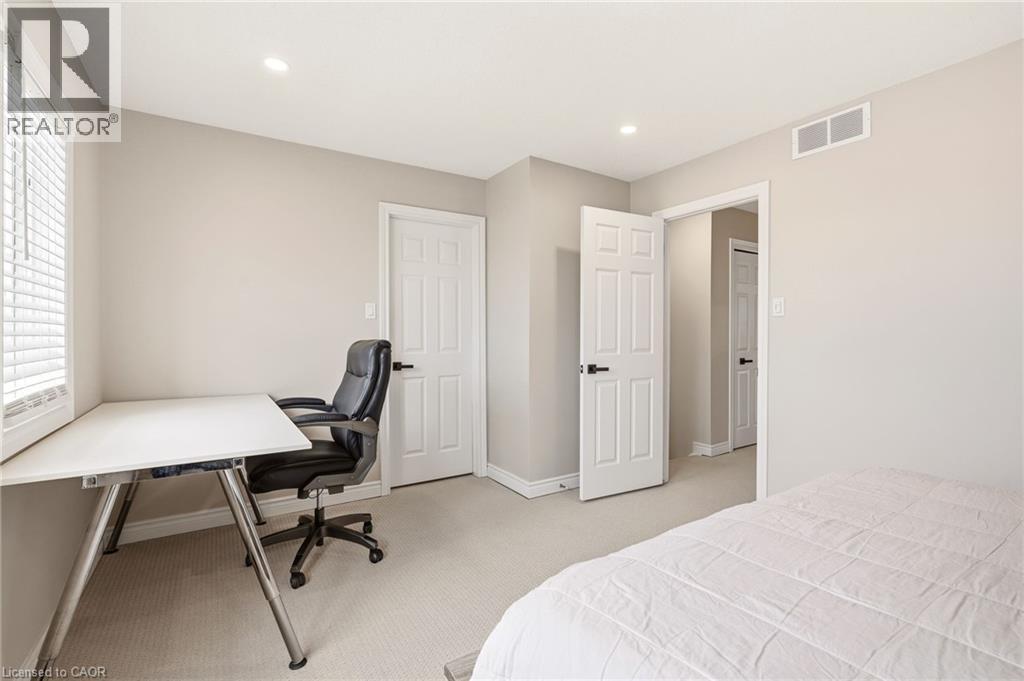 1 Tomahawk Drive, Grimsby, Ontario  L3M 5G4 - Photo 29 - 40820201