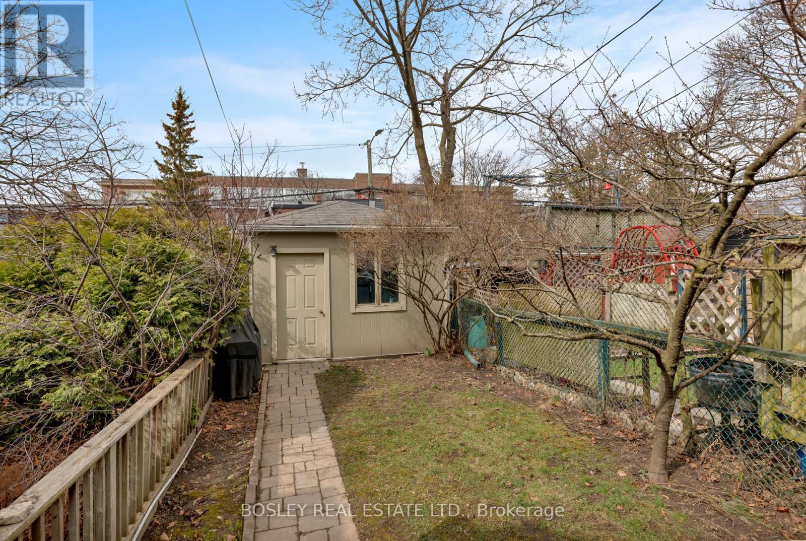 140 Garden Avenue, Toronto (Roncesvalles), Ontario  M6R 1H7 - Photo 15 - W12995496